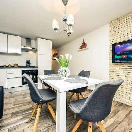 Petra-2 By Interhome * Biograd Na Moru