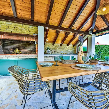 Petra-2 By Interhome Apartamento